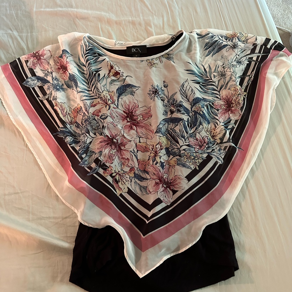 BCX PONCHO TOP
